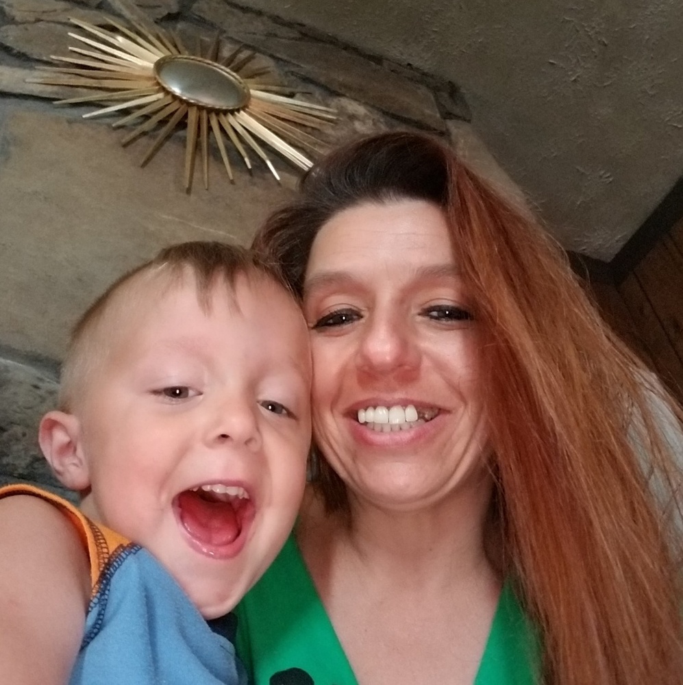 Meet your Posher, Candice